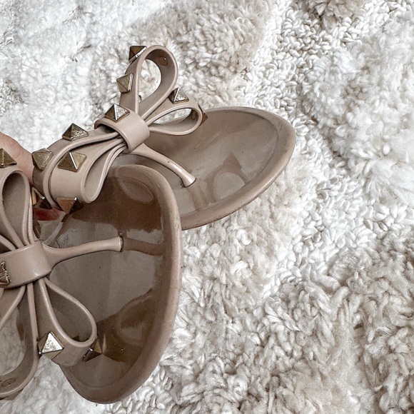 Valentino garavani rockstud jelly bow thong sandals nude beige 39 - Picture 4 of 9